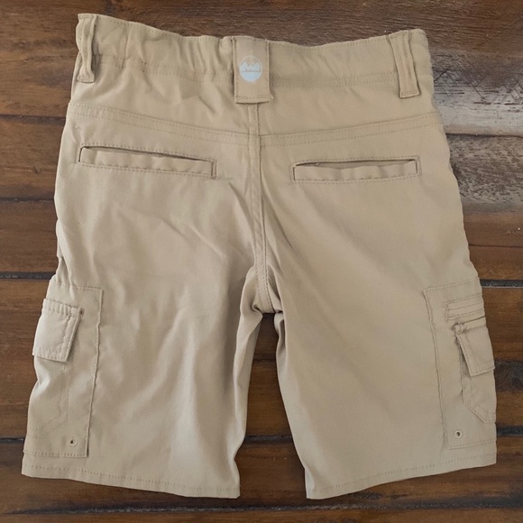 Boys Khaki outdoor cargo shorts - Picture 2 of 2